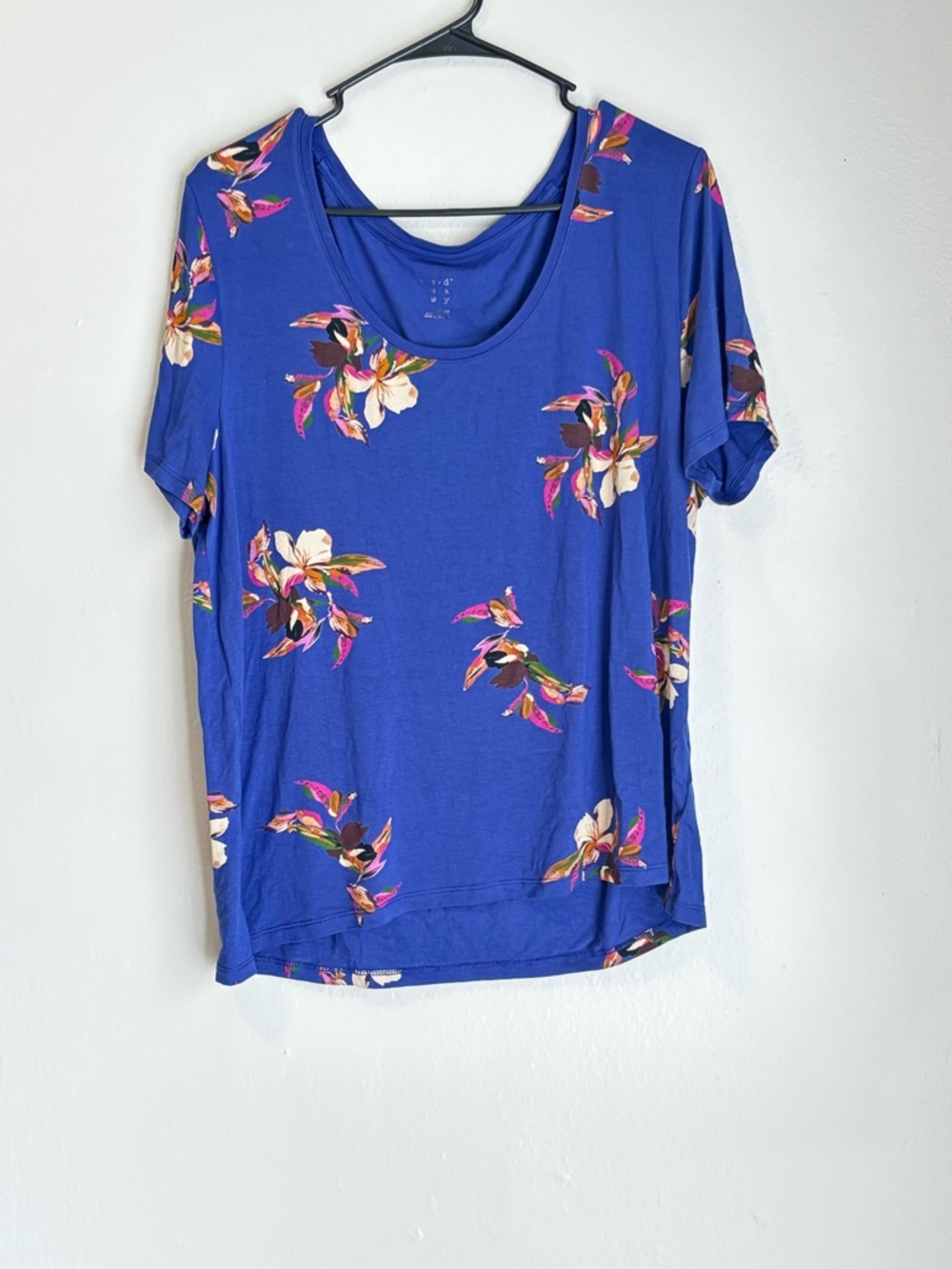 Blue Floral Scoop Neck Women's Top
